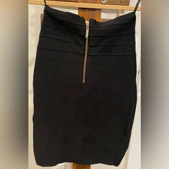 Bebe Women’s Black Stretch Mini Pencil Skirt Viscose Spandex Bodycon Medium EUC - Picture 7 of 13